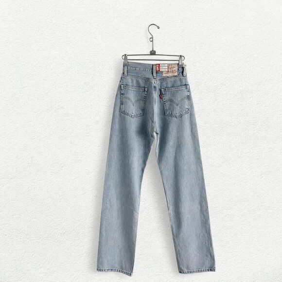 Levi’s Vintage Clothing 1950’s 701 Jeans High-Waisted Straight Fit Lot # 701 - Picture 3 of 8